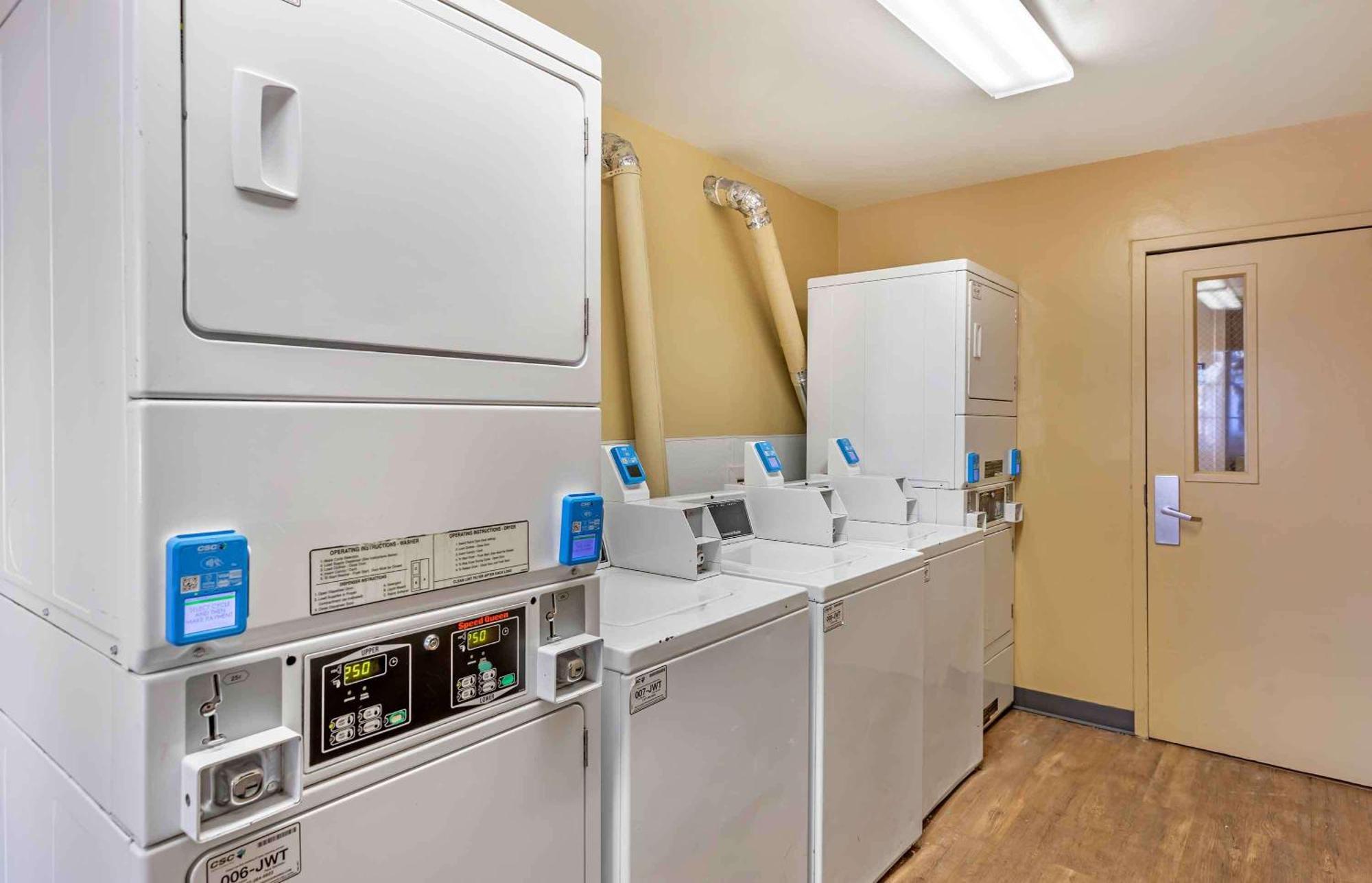 Extended Stay America Select Suites - Denver - Tech Center South - Greenwood Village Centennial Bagian luar foto